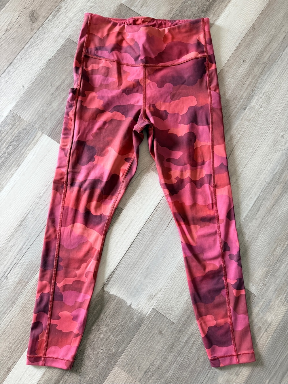 Athleta Ultimate Stash 7/8 Leggings